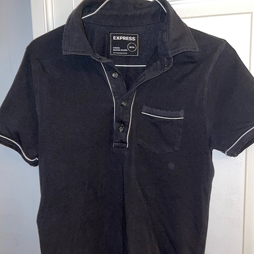 Express Polo T-Shirt / Black / XS